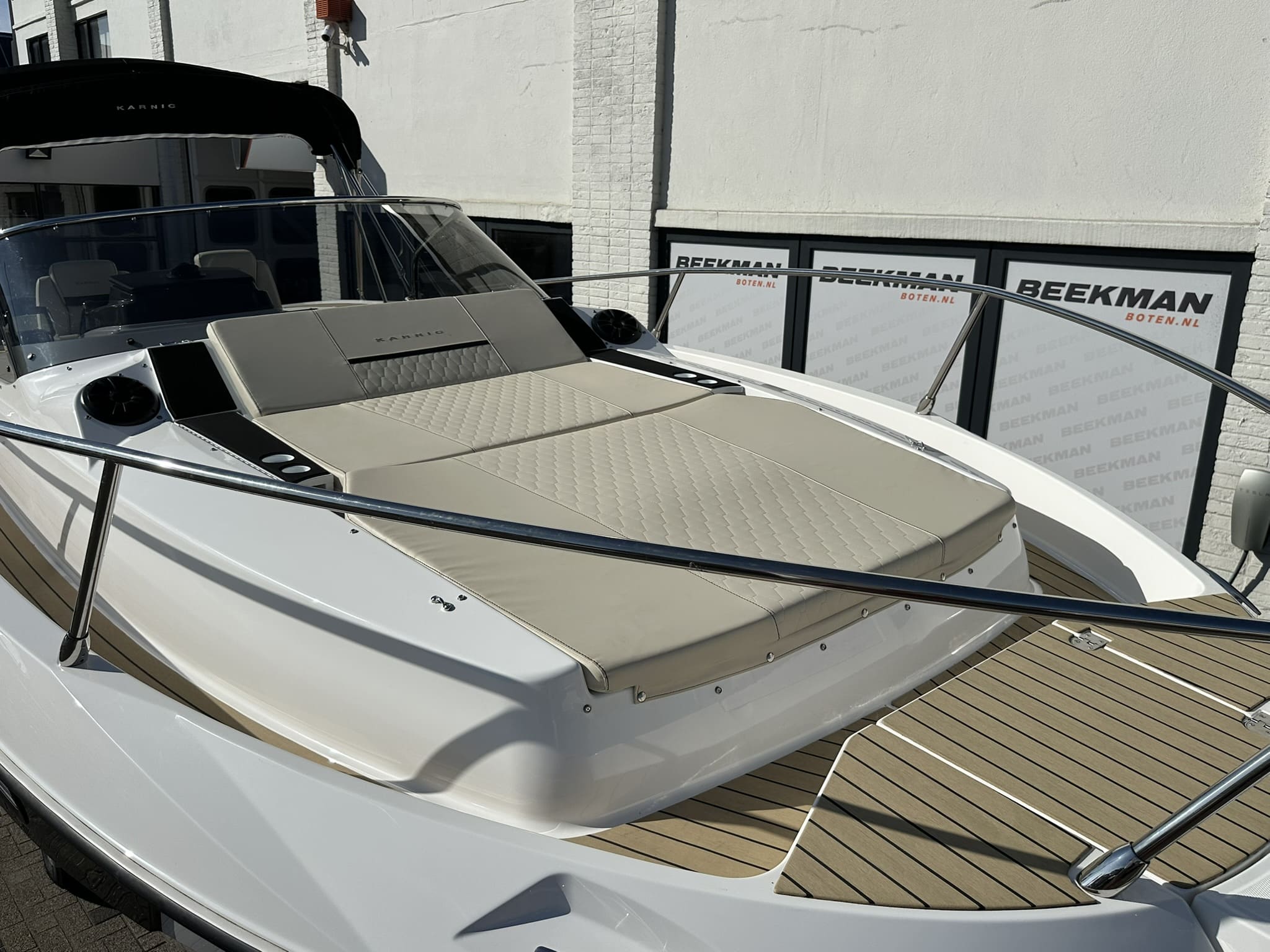 Karnic SL800 Walkaround — foto 38 van 40