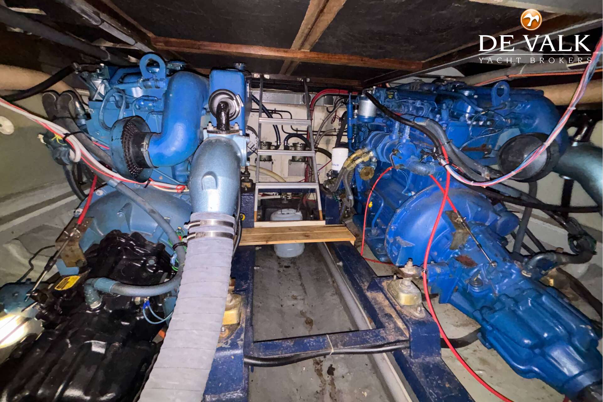 CHUNG HWA BOAT BUILDING TRAWLER 36 SEA SEDAN — foto 37 van 41