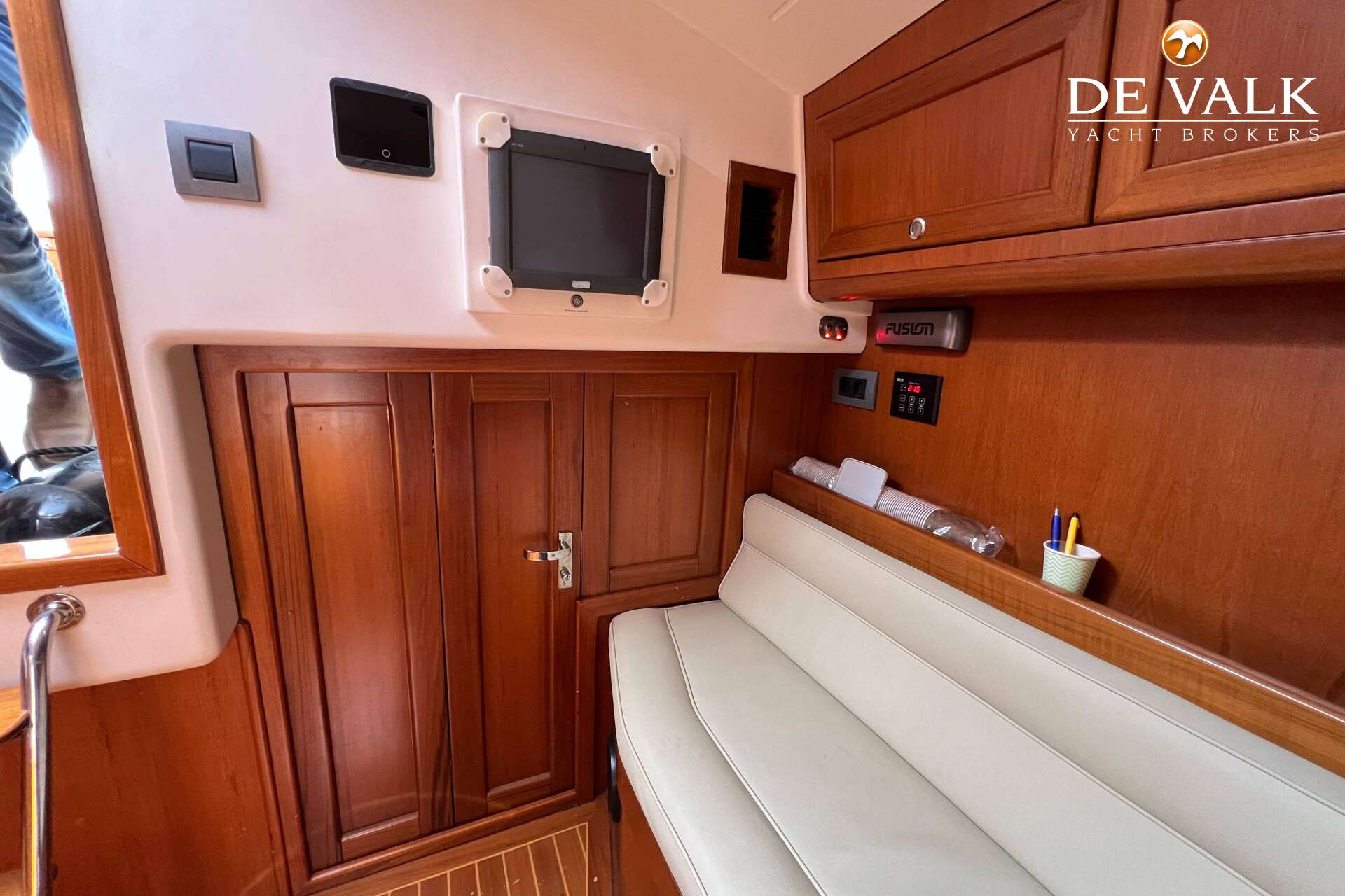 Long Island 40 Runabout — foto 29 van 41