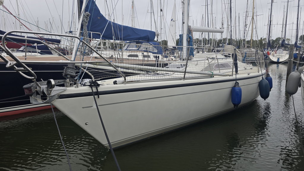 Dehler 34 — foto 1 van 32