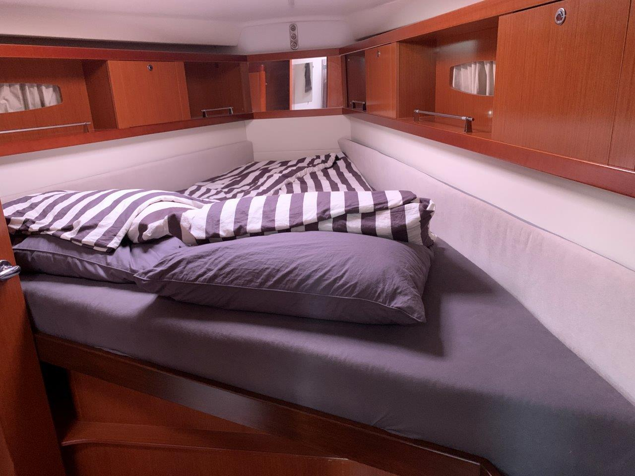 Beneteau Oceanis 46 — foto 52 van 90