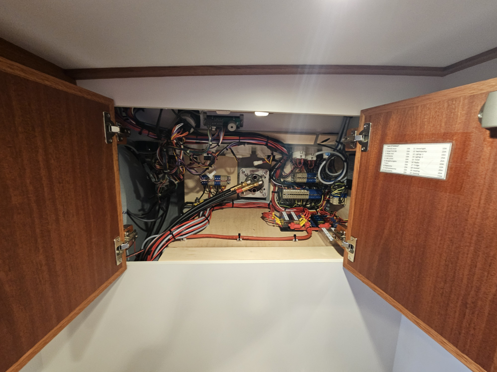 Luna  27 — foto 10 van 18