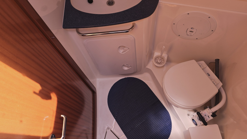 Bavaria  36 Cruiser — foto 32 van 38