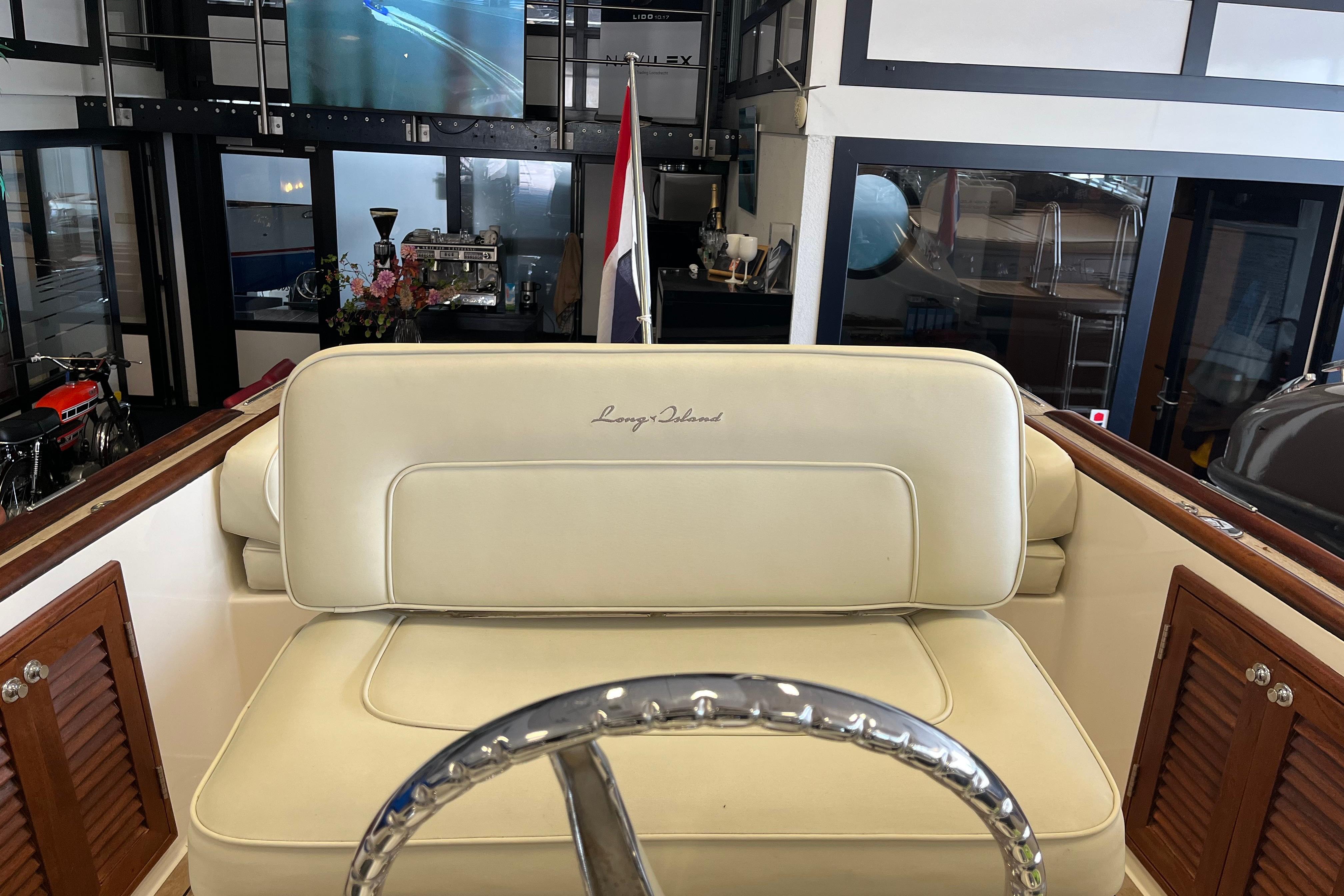 Long Island 25 Sportsman — foto 8 van 14