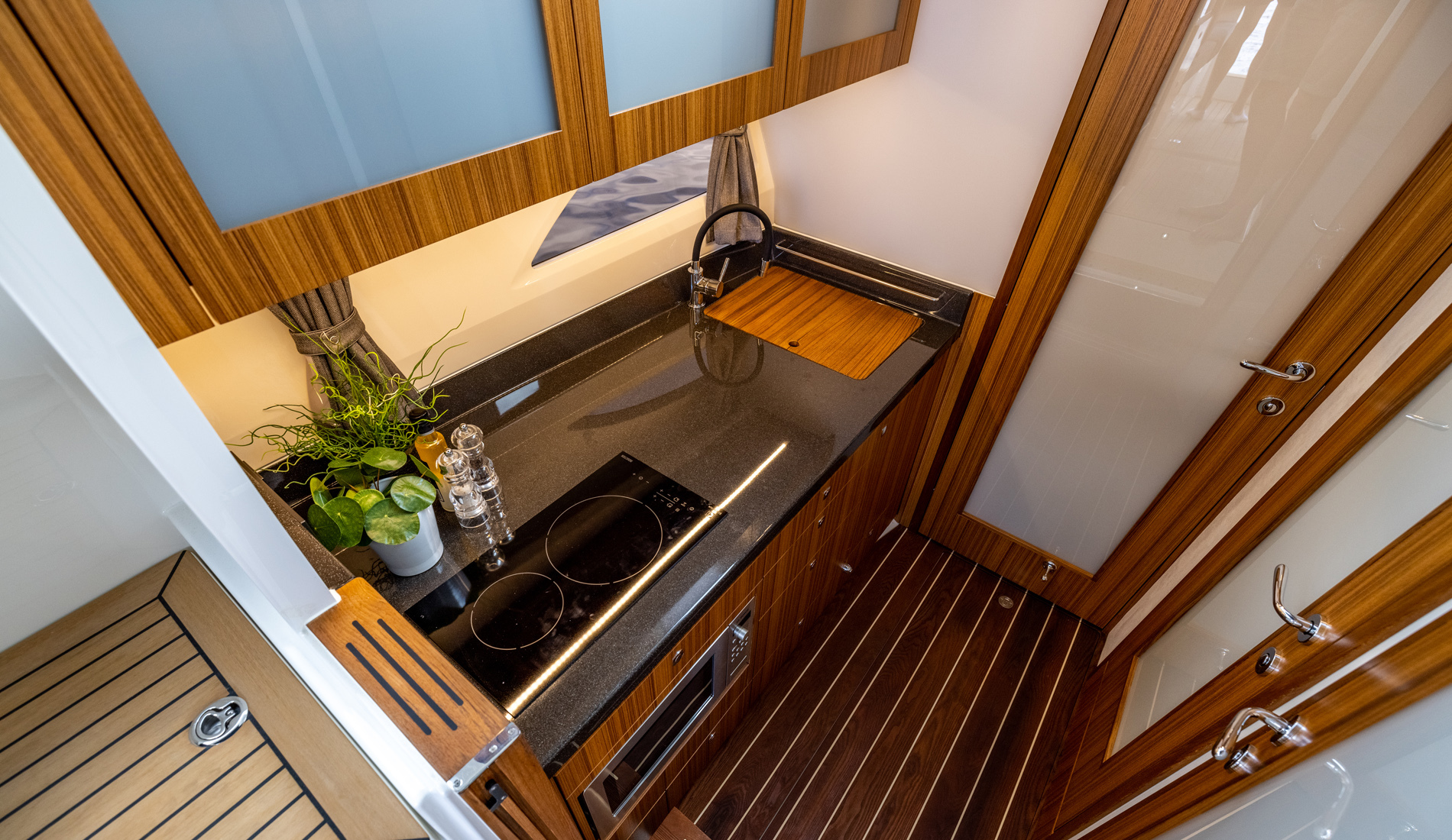 Marex 310 Sun Cruiser — foto 10 van 21