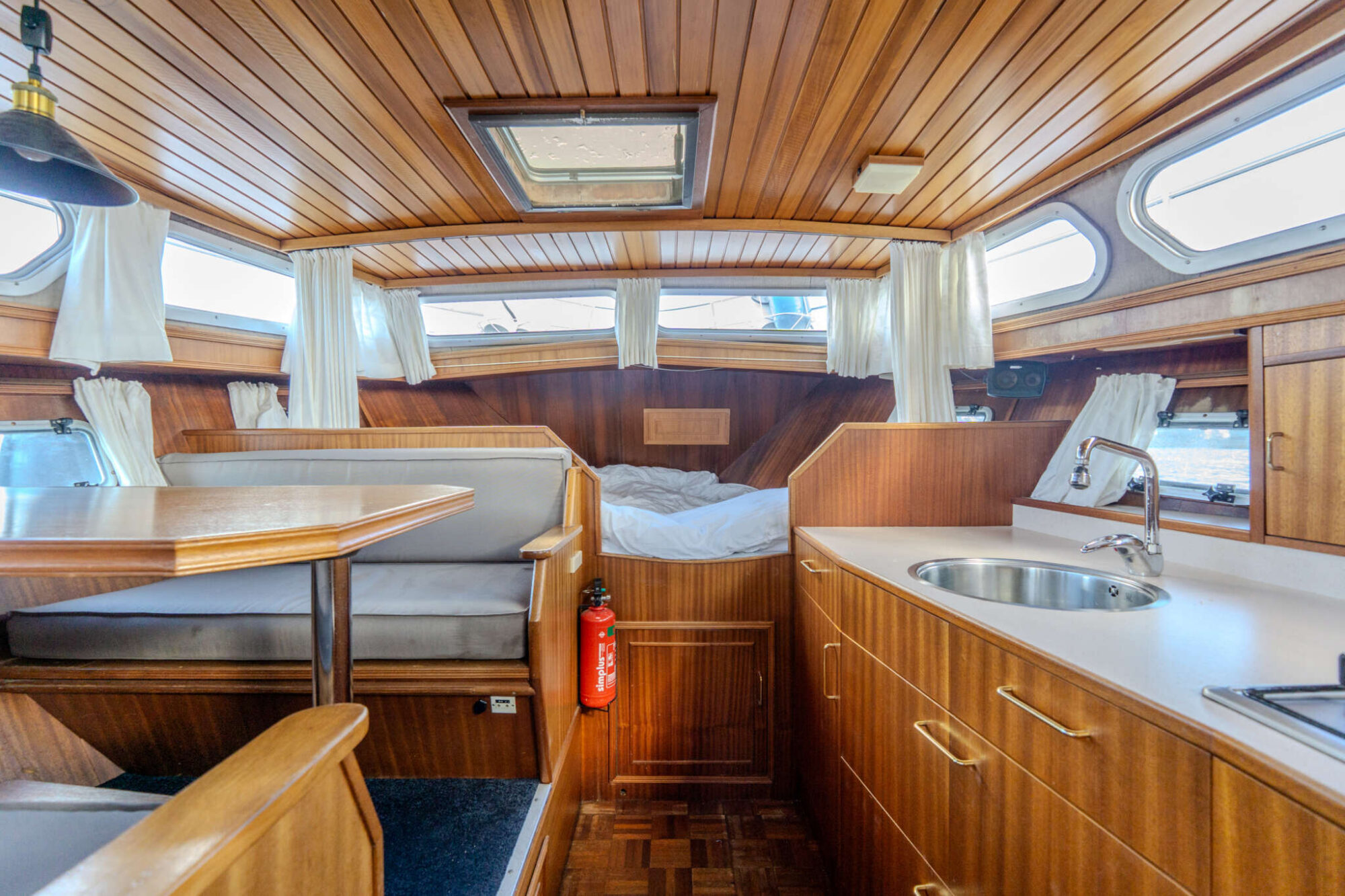Valkkruiser 11.80 AK Cabrio — foto 16 van 43
