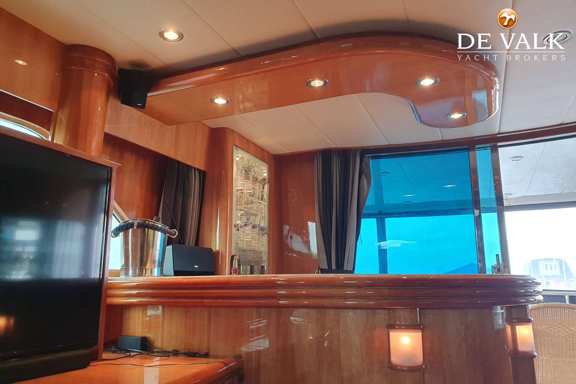Elegance 72 — foto 25 van 40