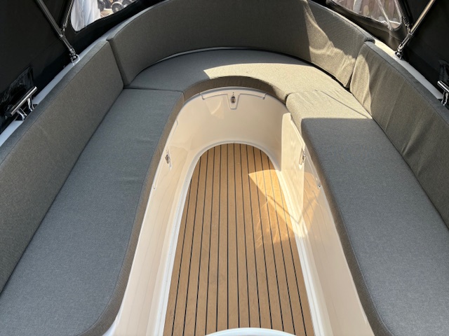 VAARKLAAR!! ACTIE!!!! 2 nieuwe Sunrise Classic Edition met Honda 10 en 15 PK Motor — foto 9 van 19