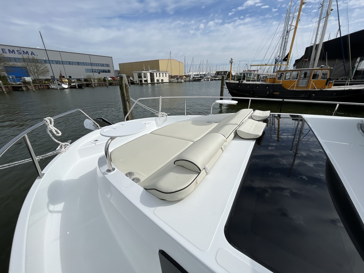 Delphia Yachts 11 Sedan — foto 6 van 12