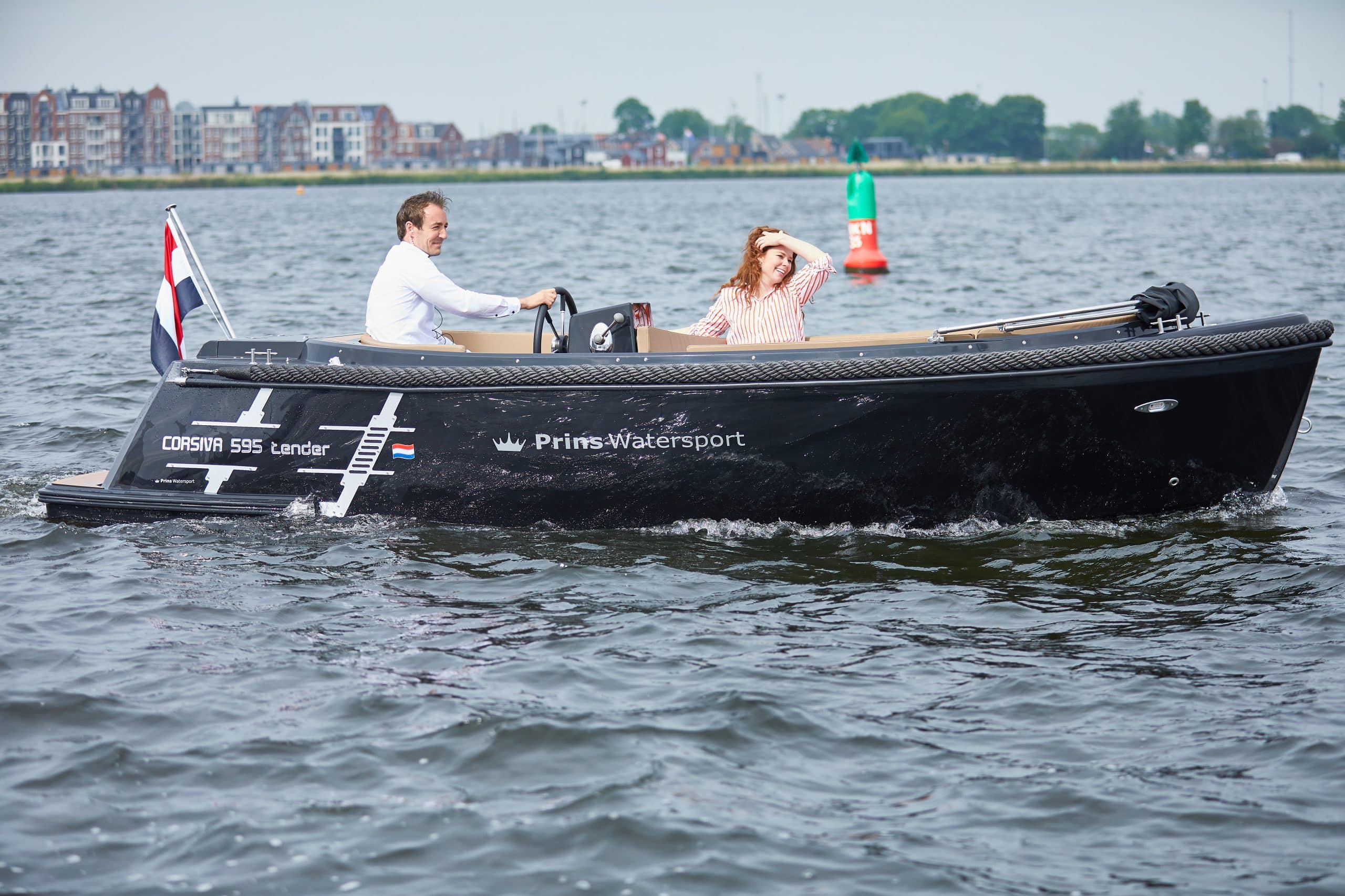 Corsiva 595 Tender — foto 1 van 24