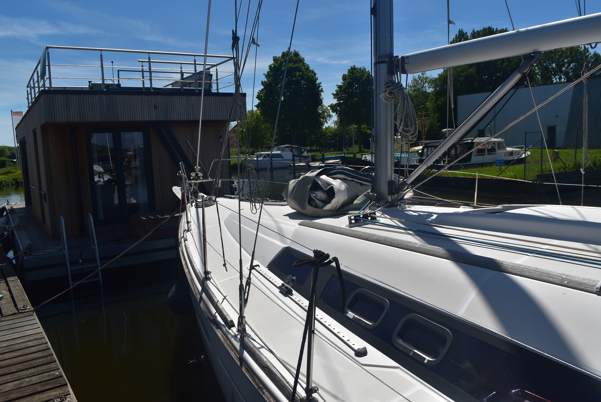 Beneteau Oceanis 37 — foto 12 van 36