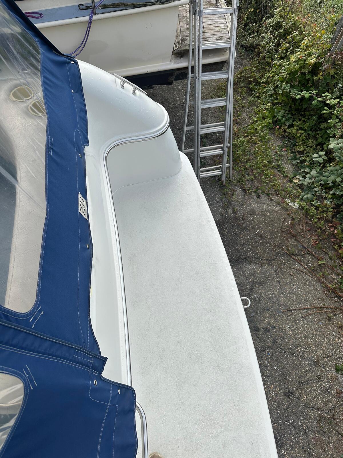 Chris craft 262 Crowne — foto 15 van 16