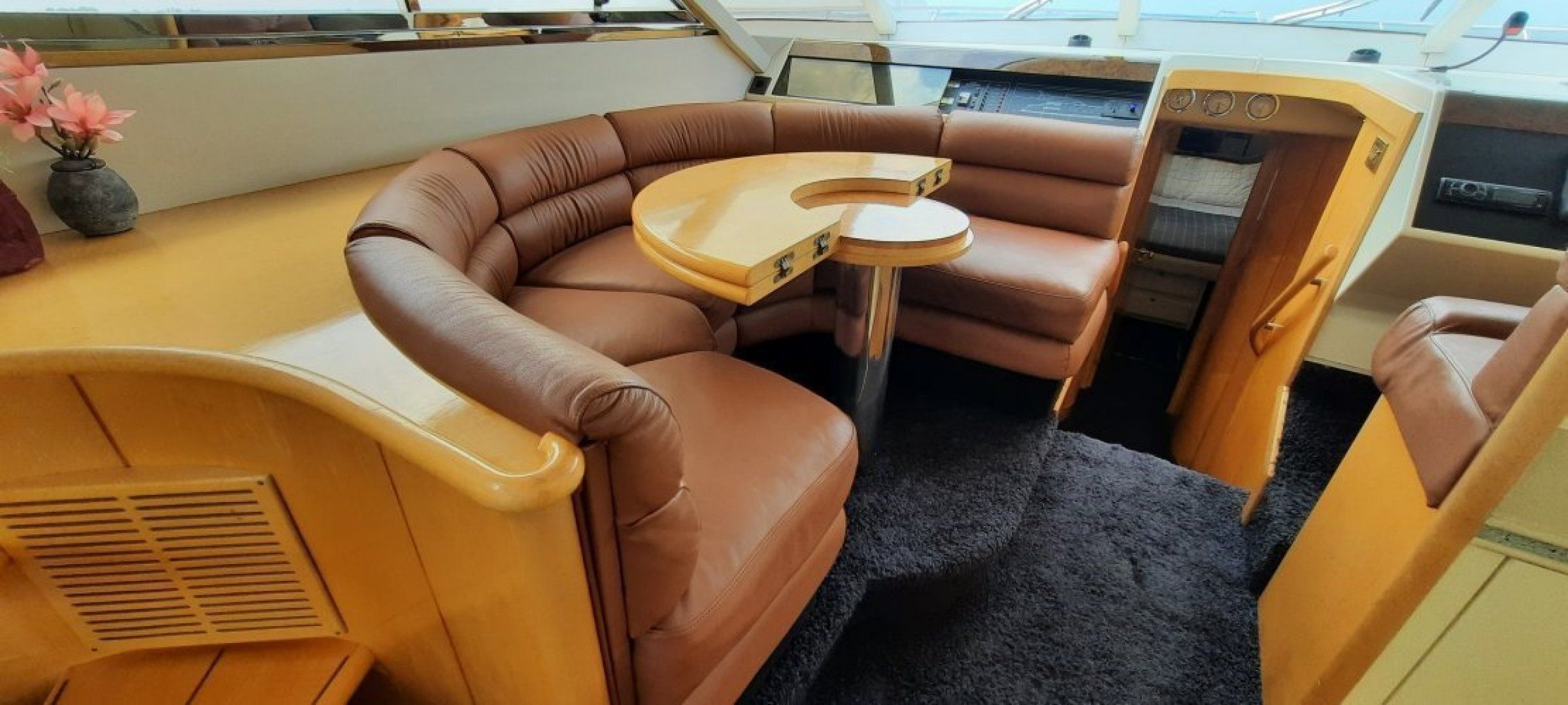Fairline SQUADRON 59 — foto 3 van 4