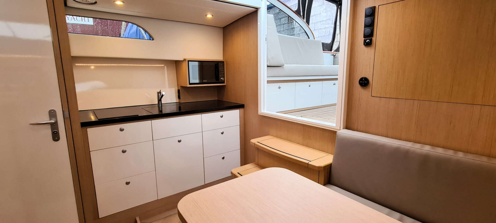 Crown yachts Crown Keyzer C107 Cabrio — foto 8 van 15