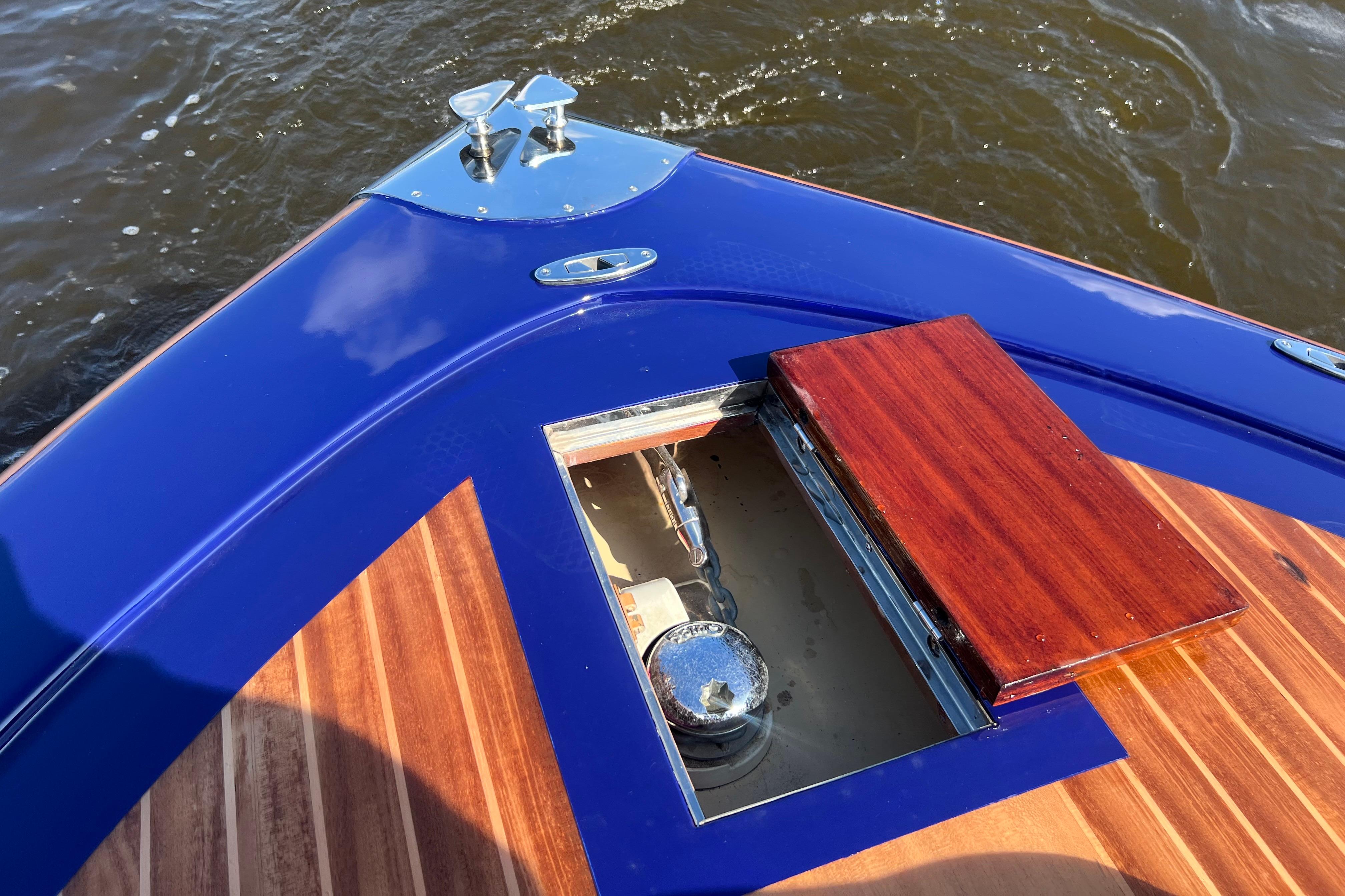 Kral 700 Classic — foto 11 van 22