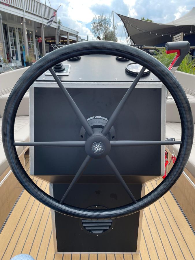VanVossen 700 cabine sloep vaarklaar Suzuki 100pk — foto 16 van 23