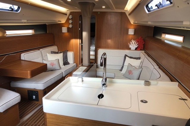 Dehler 42 — foto 9 van 11