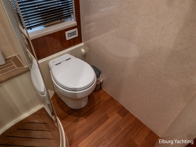 Fairline Squadron 70 - CVO Certified — foto 28 van 100