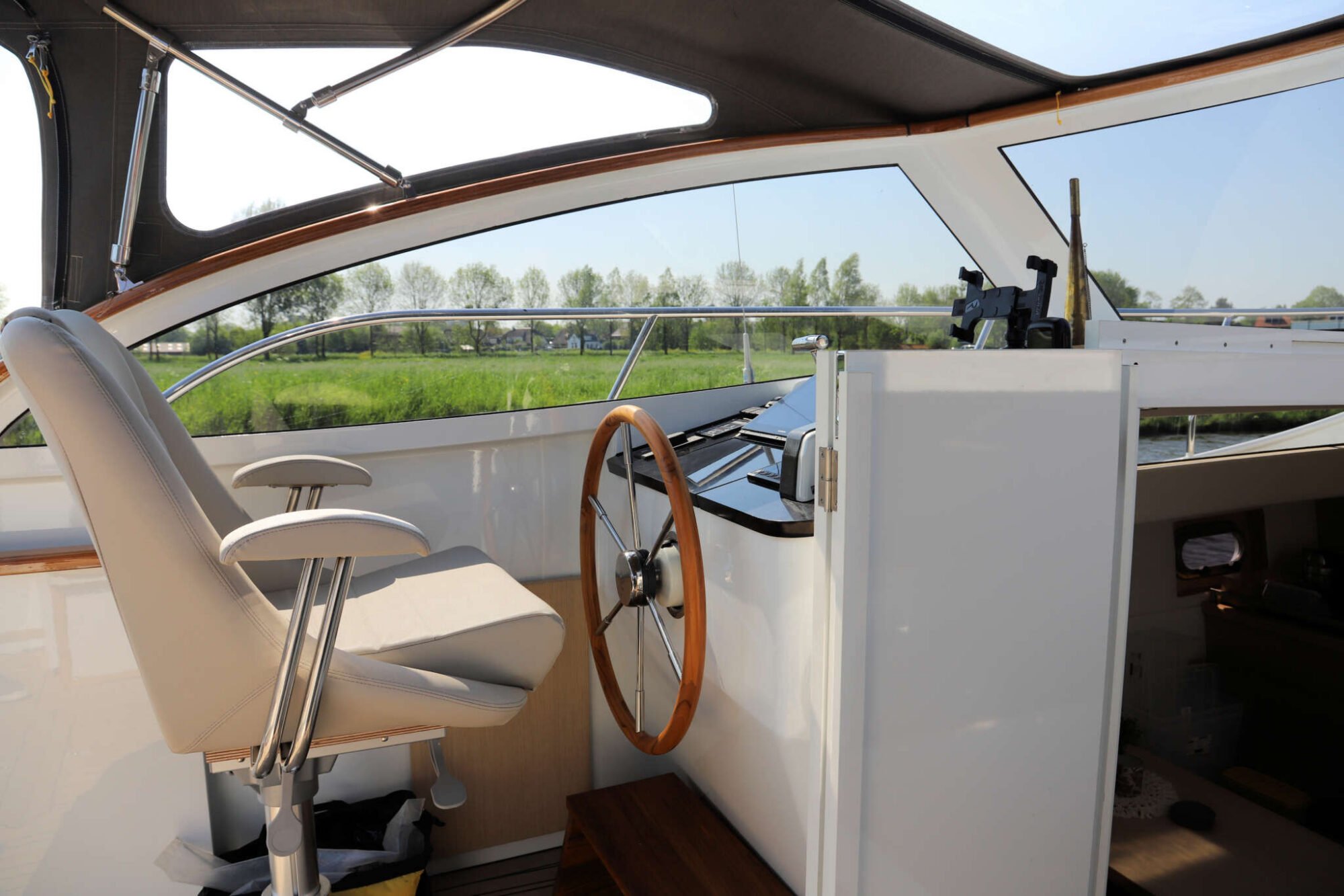 Crown yachts Crown Keyzer C107 Cabrio — foto 2 van 15