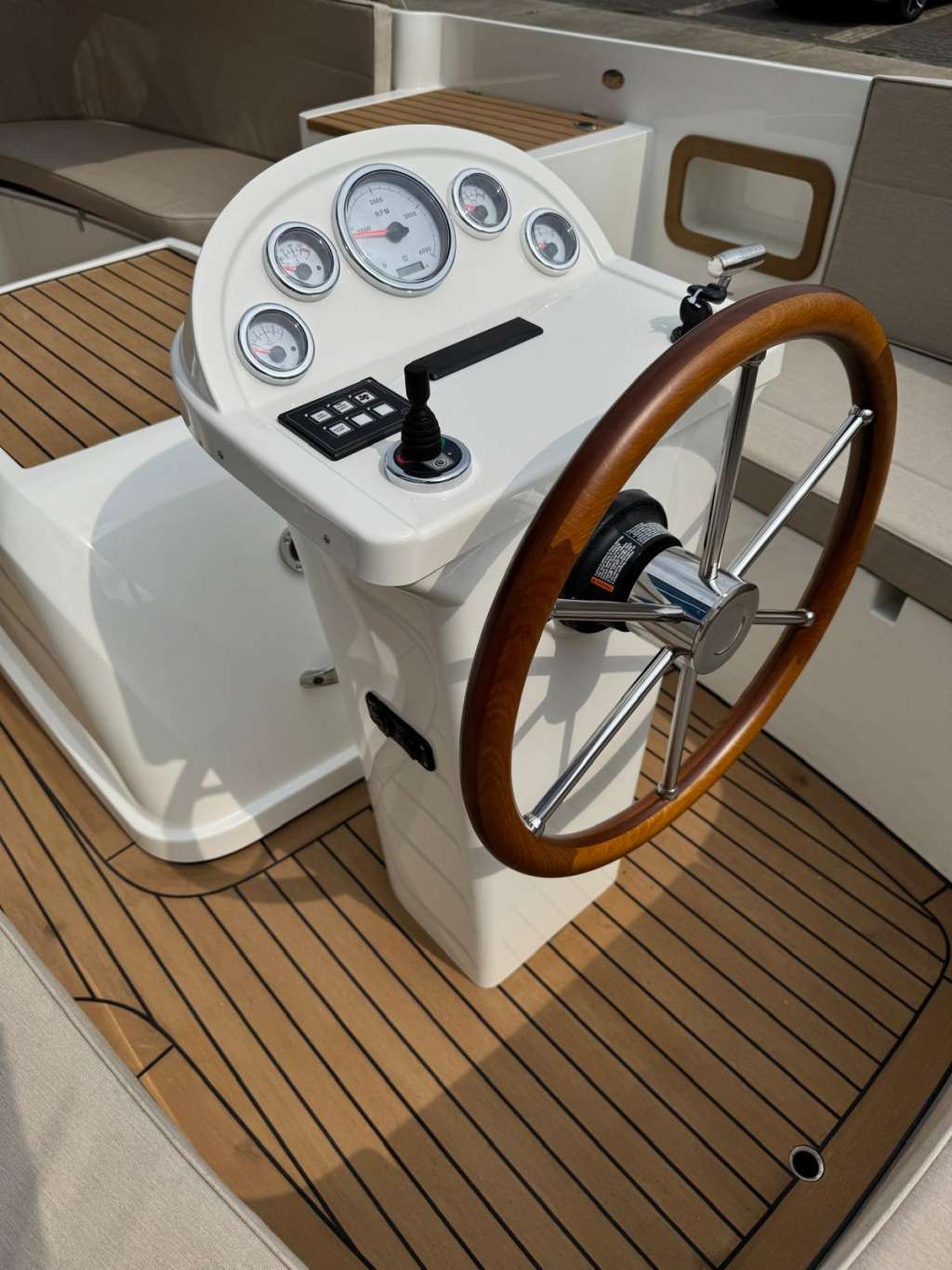 Maril 6Nxt met Vetus 42 pk — foto 13 van 20