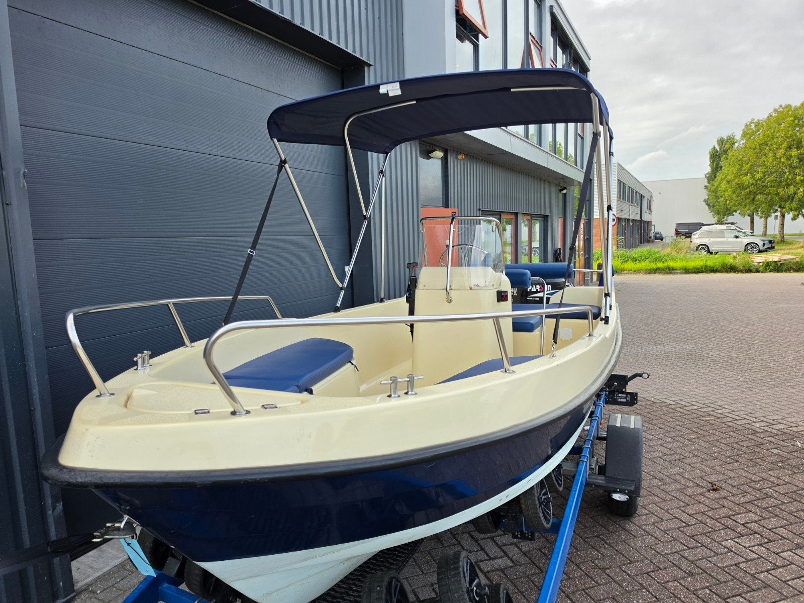 Snelle Freedom 515 + Parsun 40PK *2019* Powertrim-Biminitop — foto 12 van 14