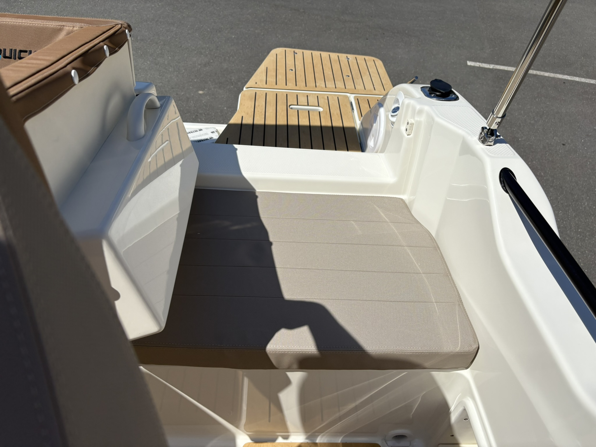 Quicksilver605 Activ Open met Mercury 115 pk op voorraad!