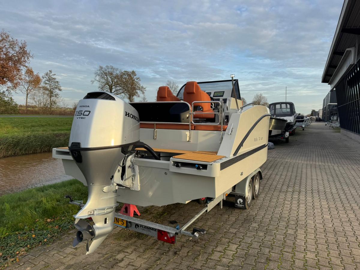 Maxima 700 Sport — foto 5 van 21