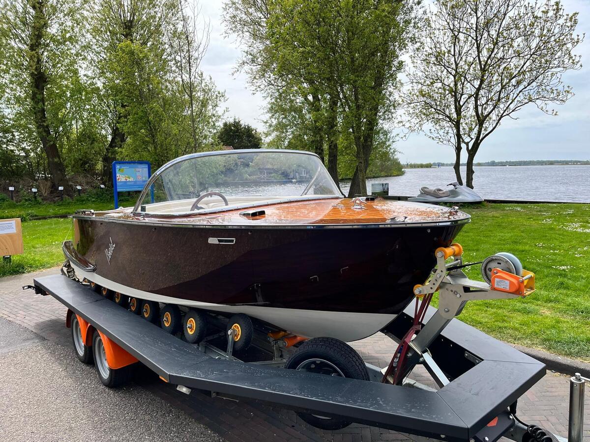 Boesch 510 St. Tropez De Luxe — foto 1 van 3