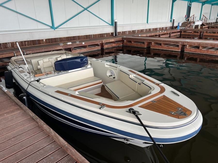 Novurania Chase 23 — foto 8 van 8