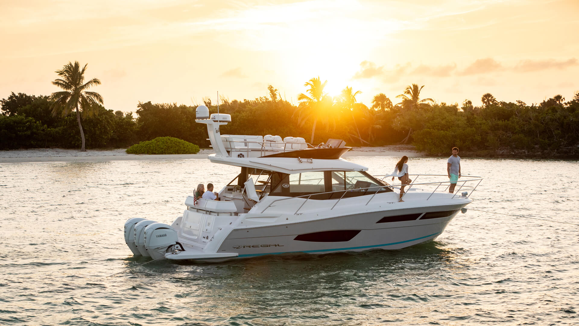 Regal 38 FXO