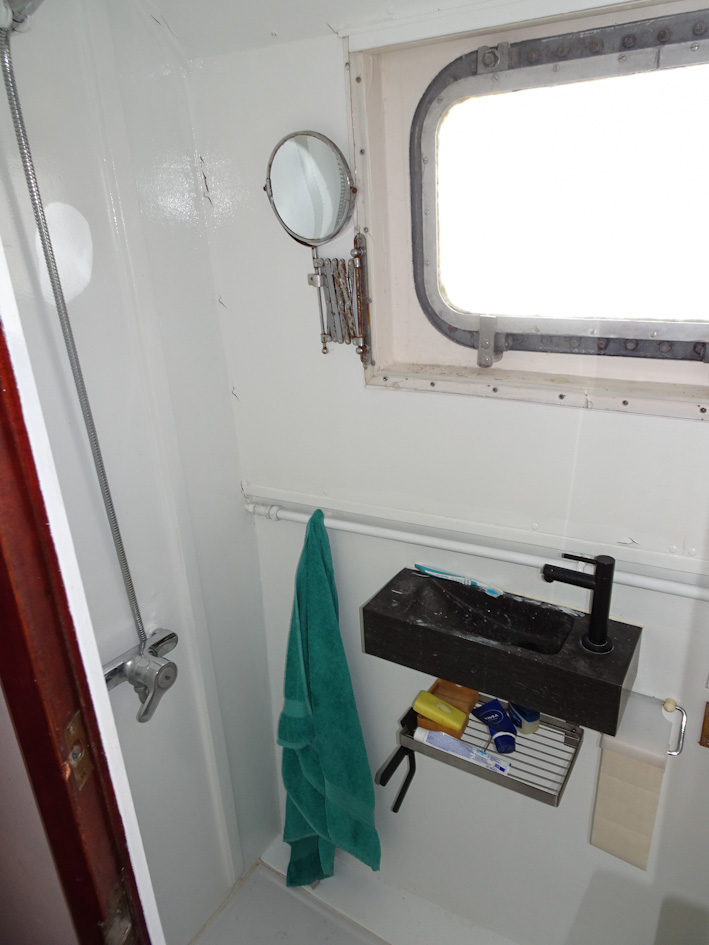 Varend Woonschip ex RWS vlet 14.78 — foto 26 van 45