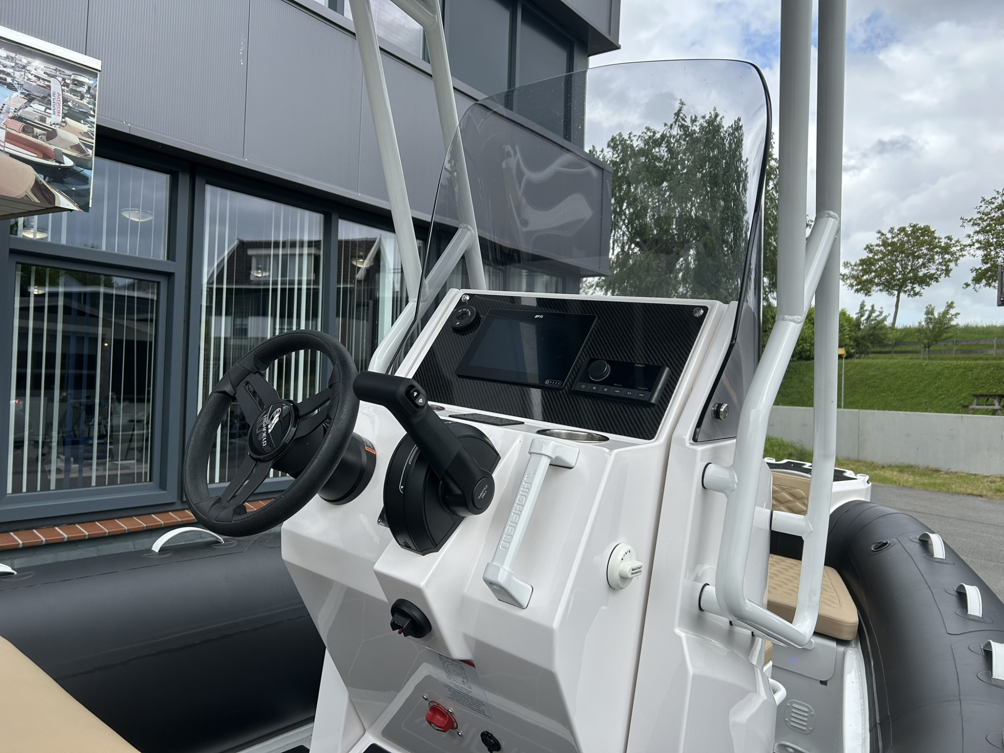 Highfield 560 sport met Mercury 100pk - Bouwjaar 2024! — foto 6 van 11