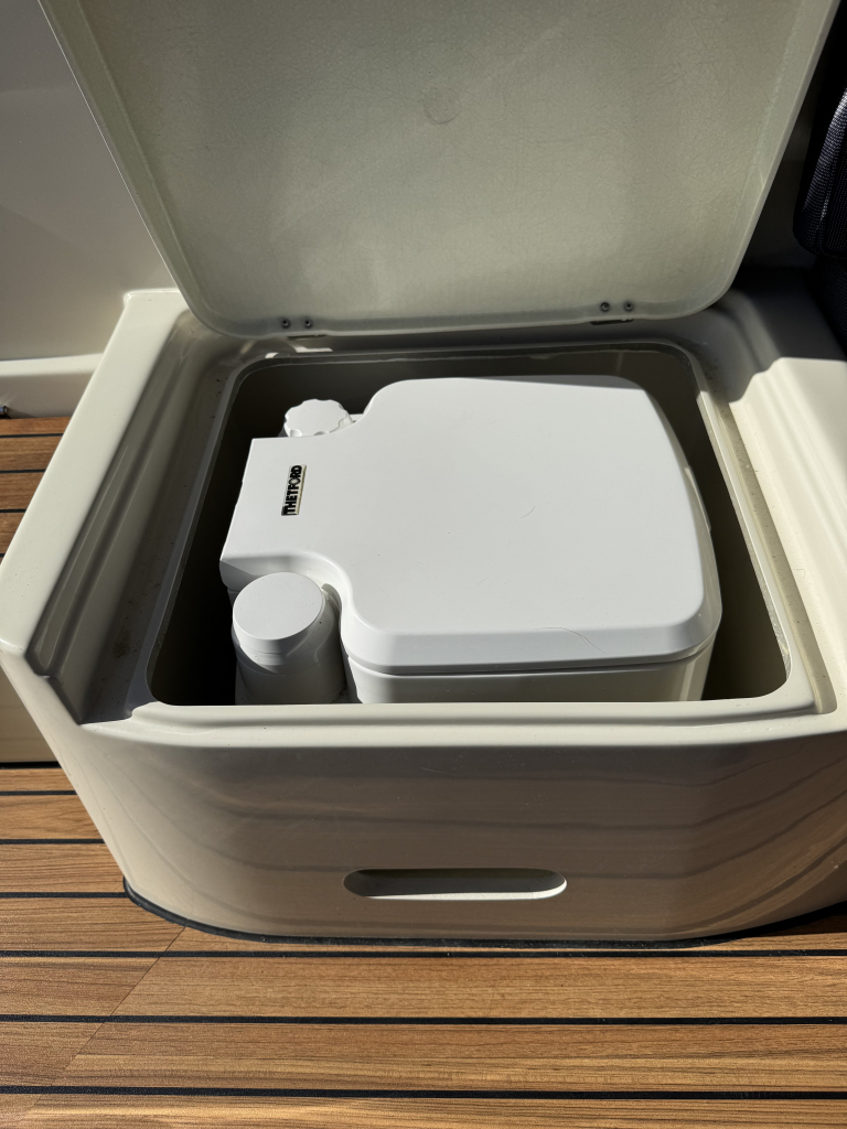 Maril 650 met Vetus 27 pk — foto 13 van 20