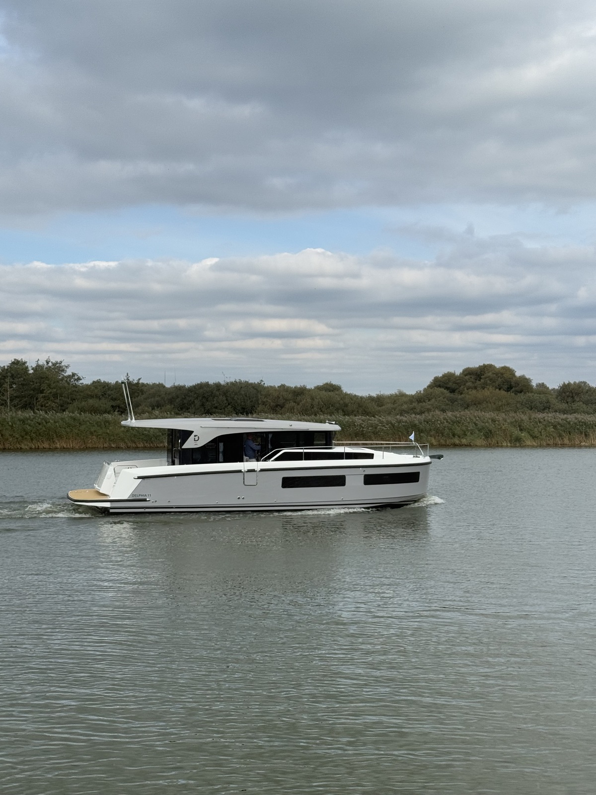 Delphia Yachts 11 Sedan — foto 9 van 12