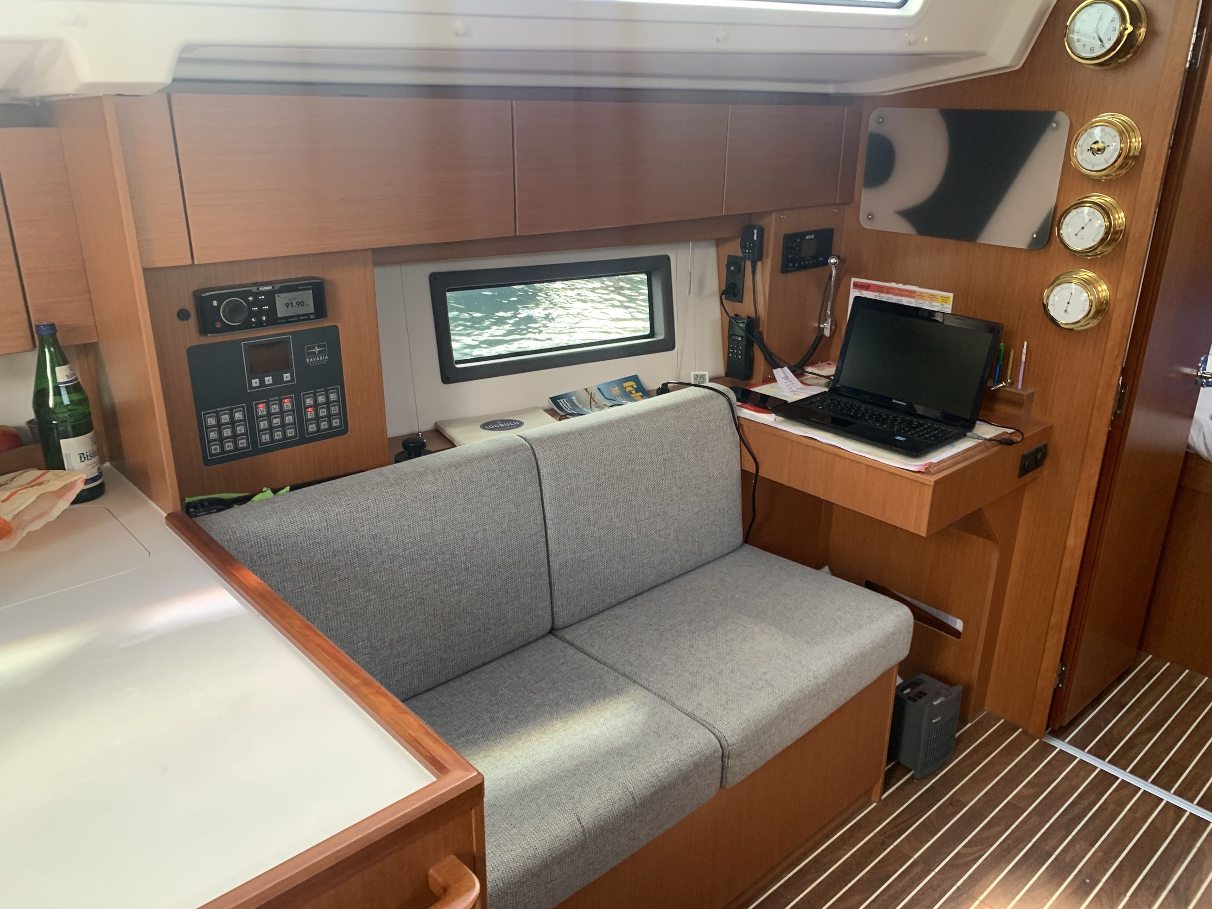 Bavaria C38 — foto 12 van 39