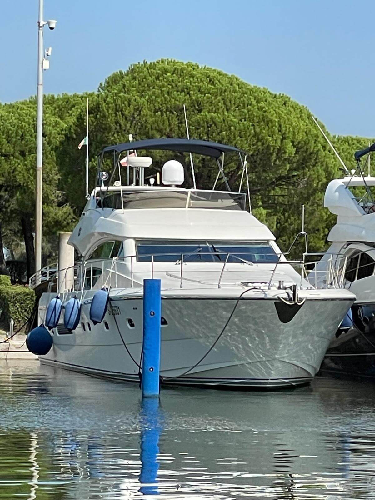 VZ 16 Fastyacht — foto 1 van 12
