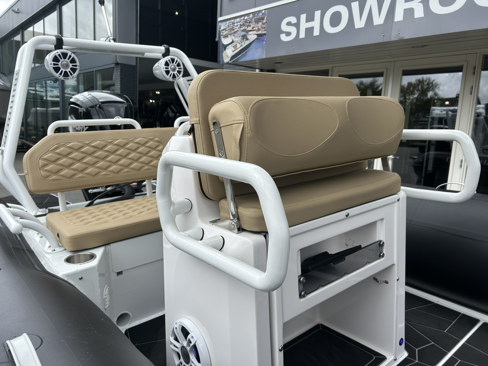 Highfield 560 sport met Mercury 100pk - Bouwjaar 2024! — foto 4 van 11