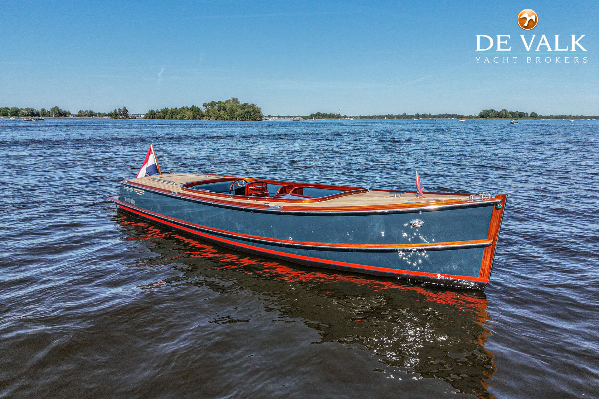 Brandaris Barkas 900 Supersport — foto 1 van 35