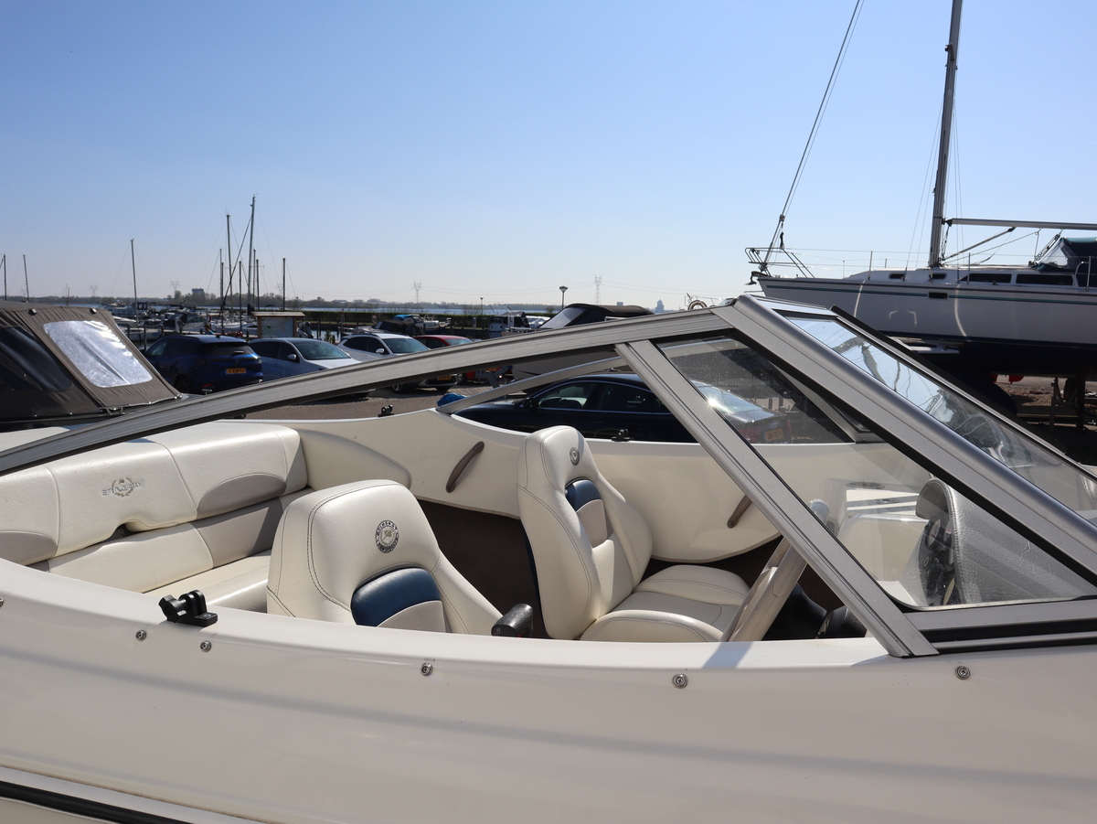 Stingray 195RX — foto 29 van 55
