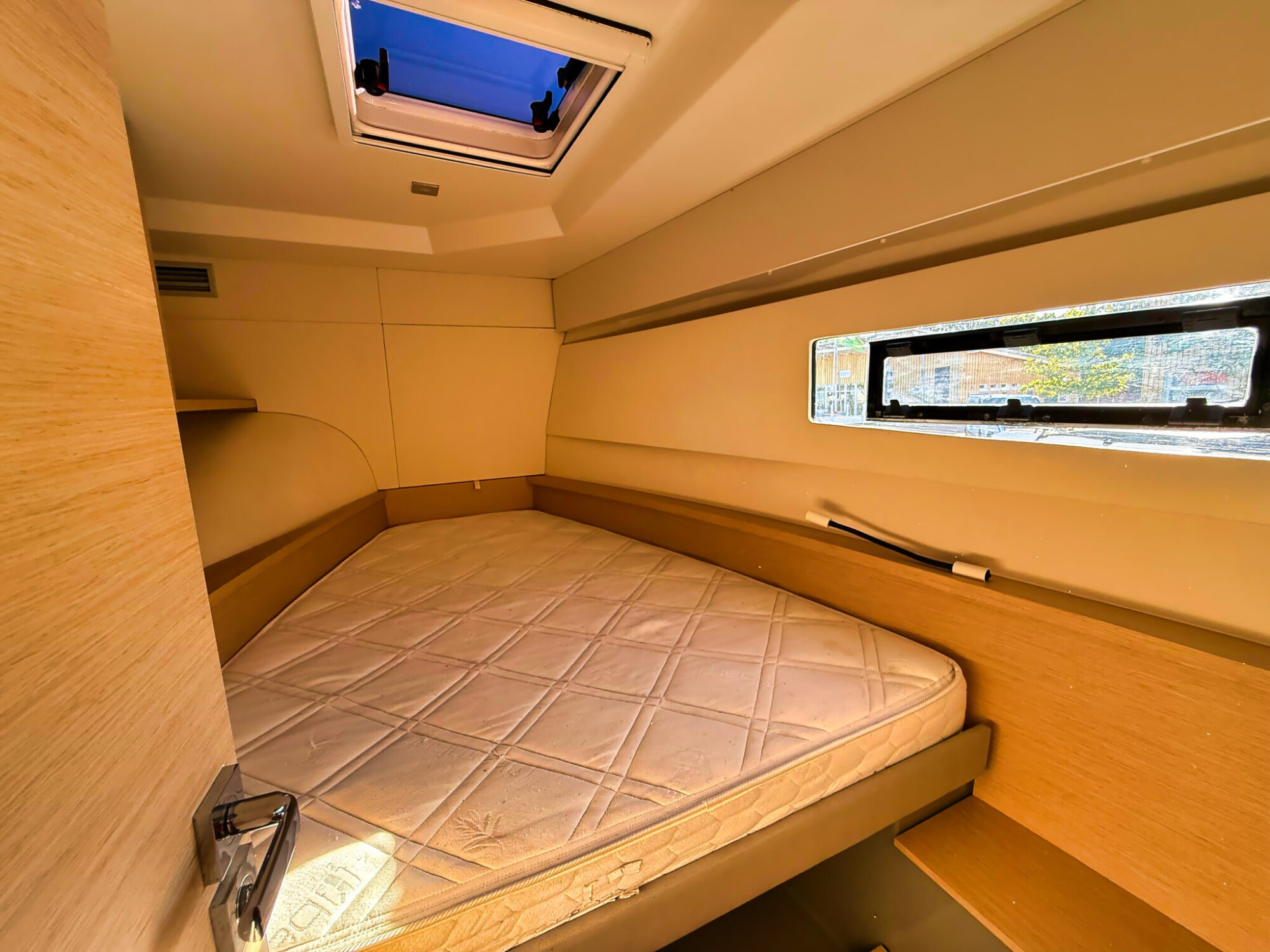 Fountaine Pajot Motorcatamaran MY 37 — foto 22 van 44
