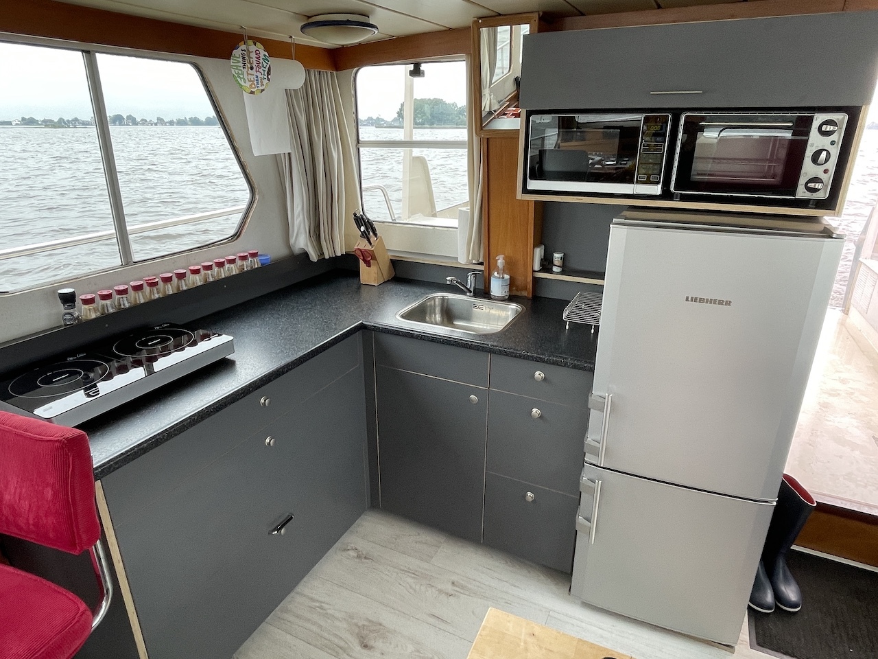 Tak Trawler 1450 — foto 22 van 49