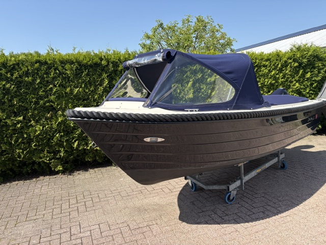 Blue sloep 475 met Tohatsu 9.8 PK en  Buiskap — foto 7 van 13