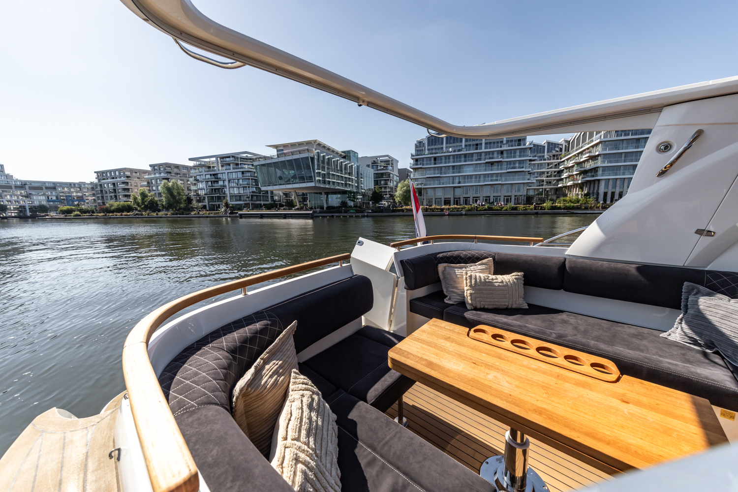 Marex 360 Cabriolet Cruiser — foto 18 van 30