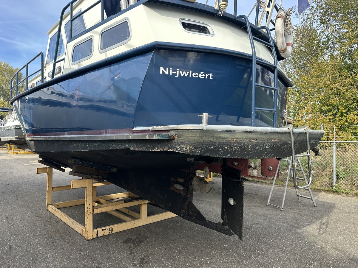Van heckkruiser 995 — foto 26 van 27