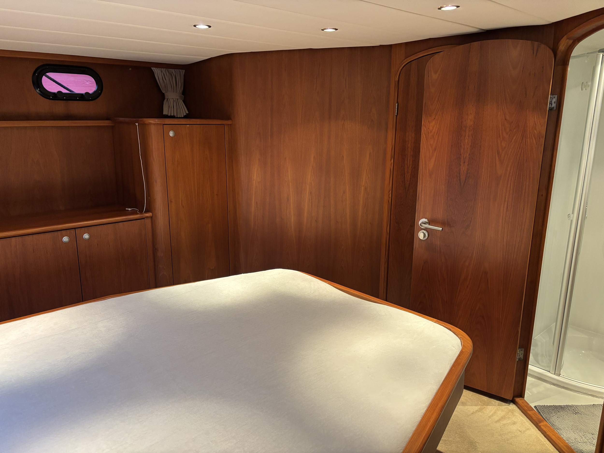 Explorer 45 — foto 23 van 29