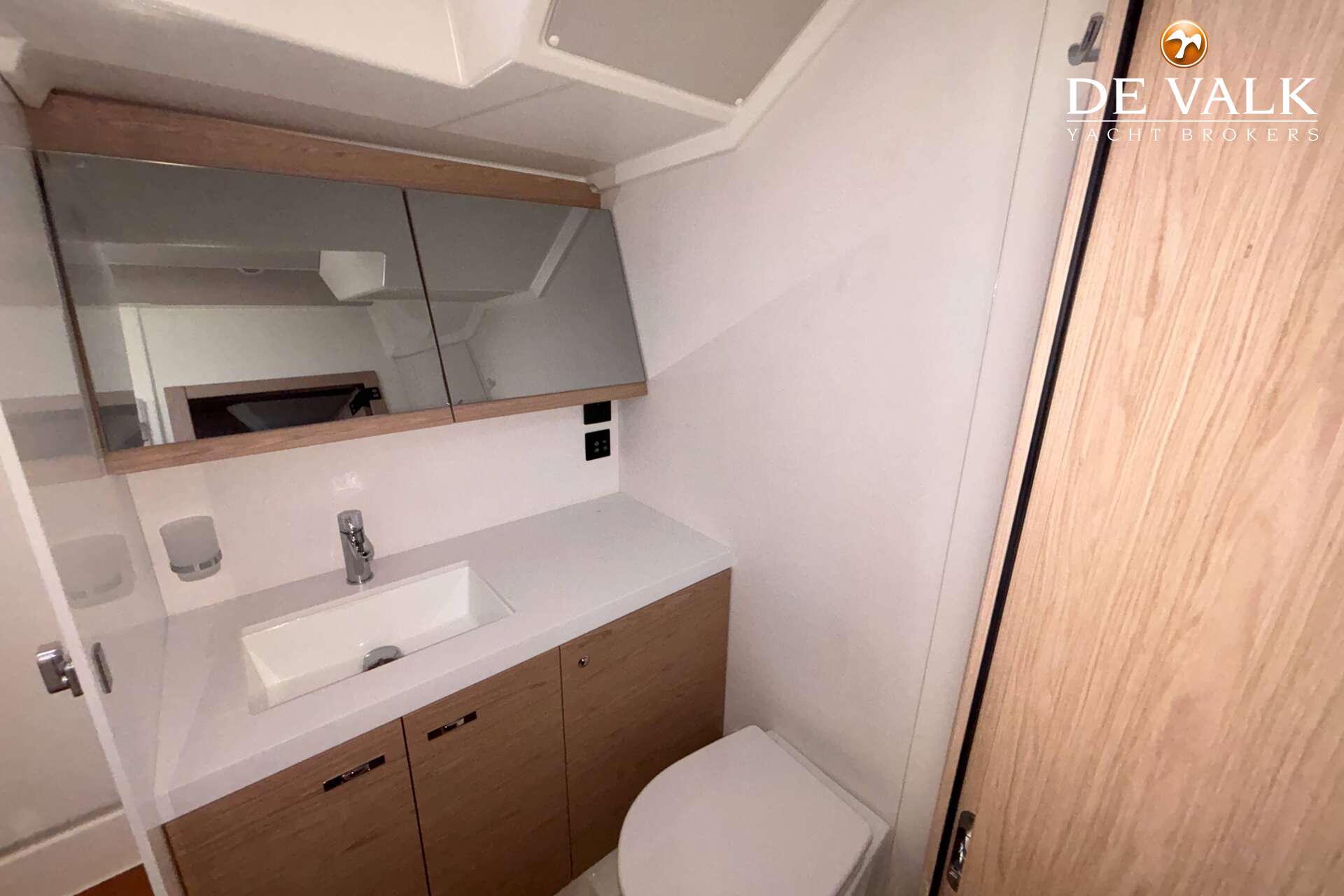Beneteau Oceanis 60 — foto 26 van 34