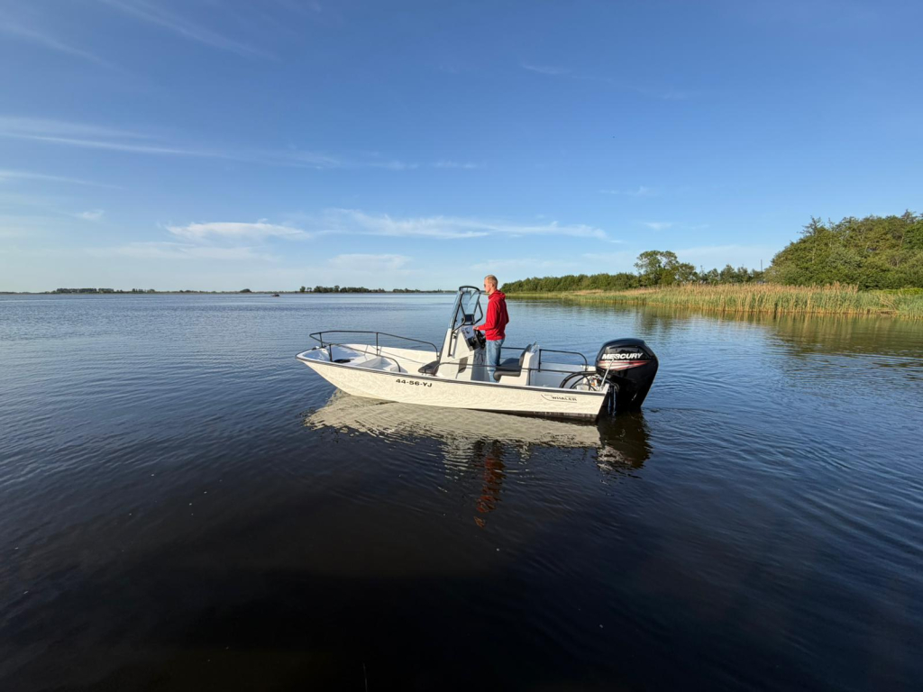 Boston Whaler 170 Montauk — foto 2 van 6