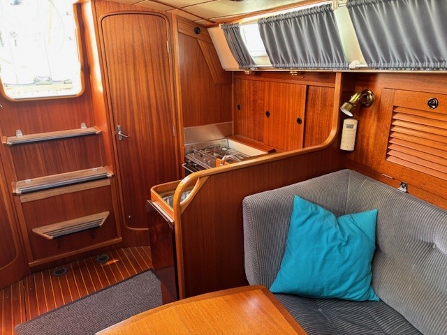 Hallberg-Rassy 31 — foto 61 van 65