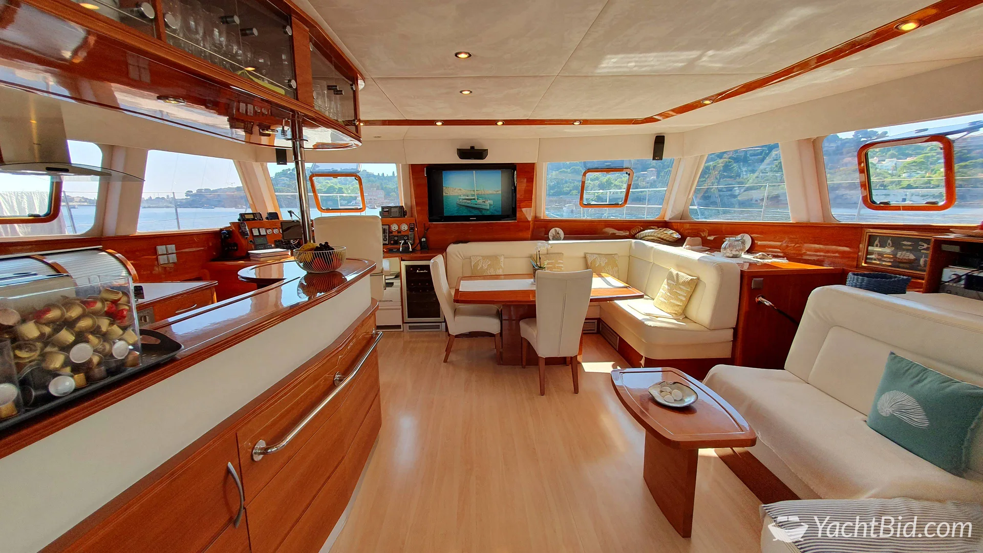 Sunreef 62 — foto 2 van 12