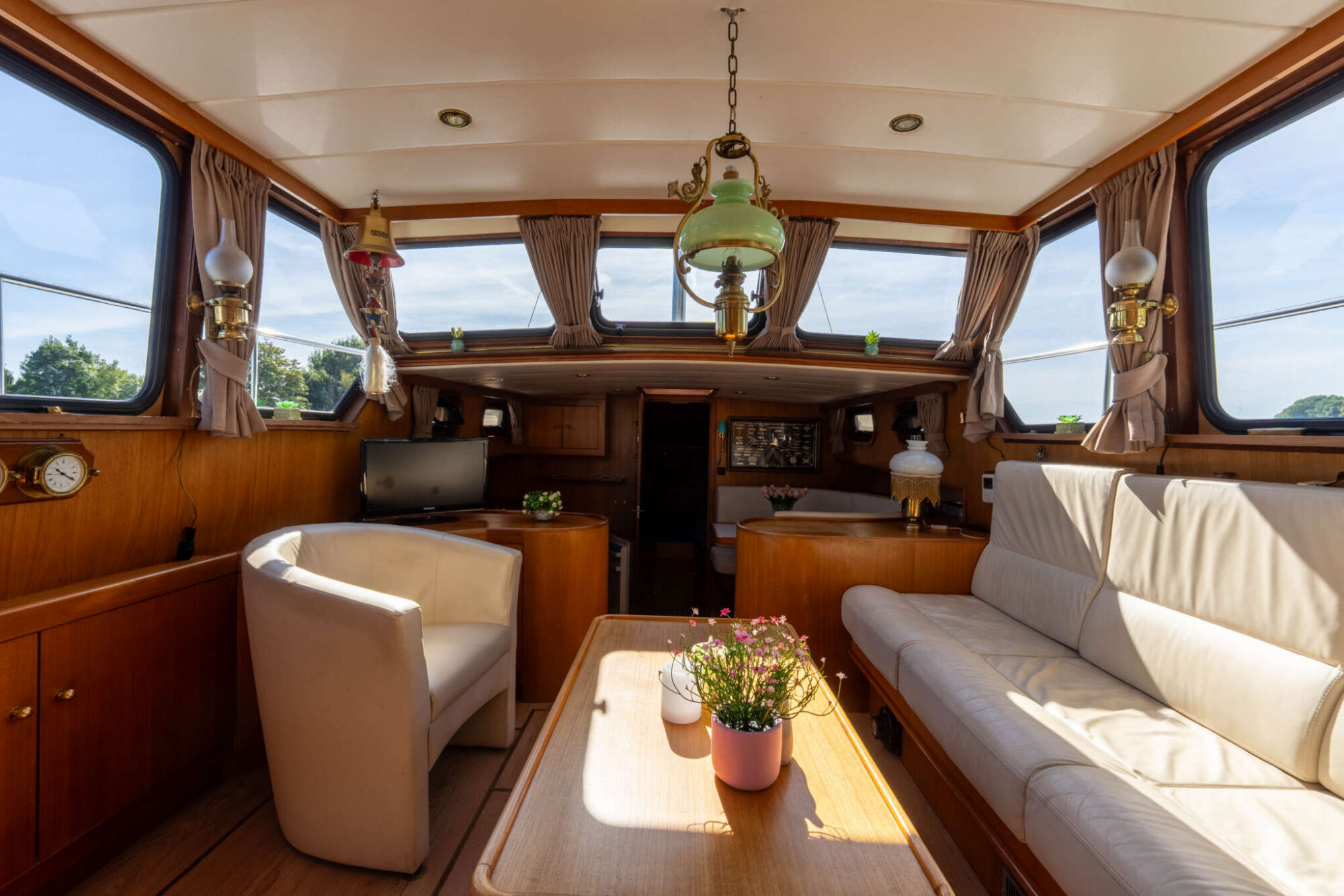 Valkkruiser Content 13.00 AK Cabrio — foto 2 van 46